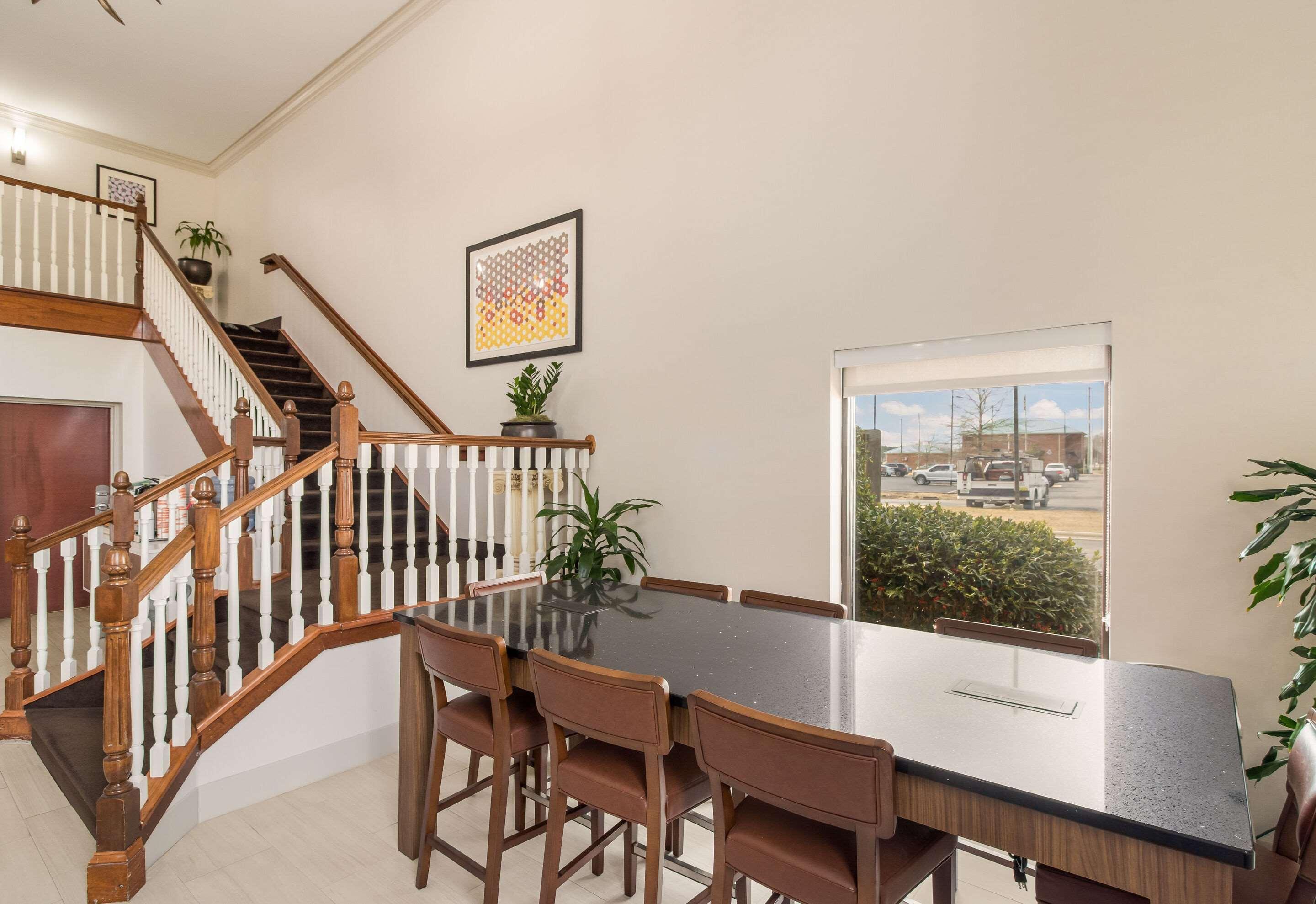 Clarion Pointe New Bern Hotel Buitenkant foto